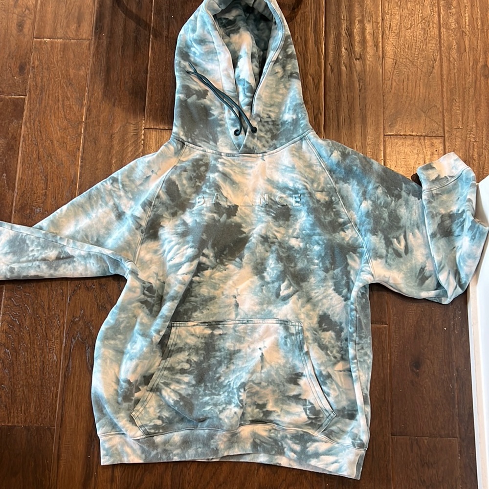 Balance athletica blue sweatshirt